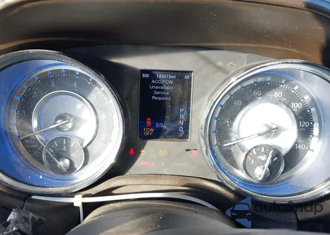 2013 Chrysler 300C Luxury Series из США, поврежденный, VIN 2C3CCAPG1DH504477